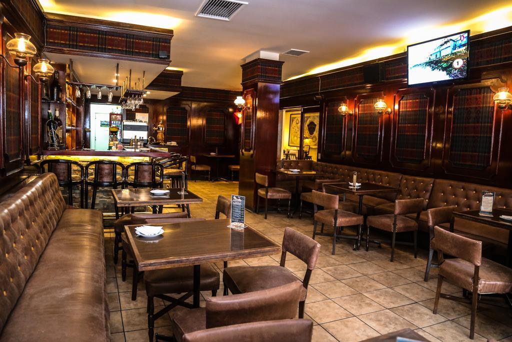 Hotel Los Navegantes ปุนตาอาเรนาส ภายนอก รูปภาพ